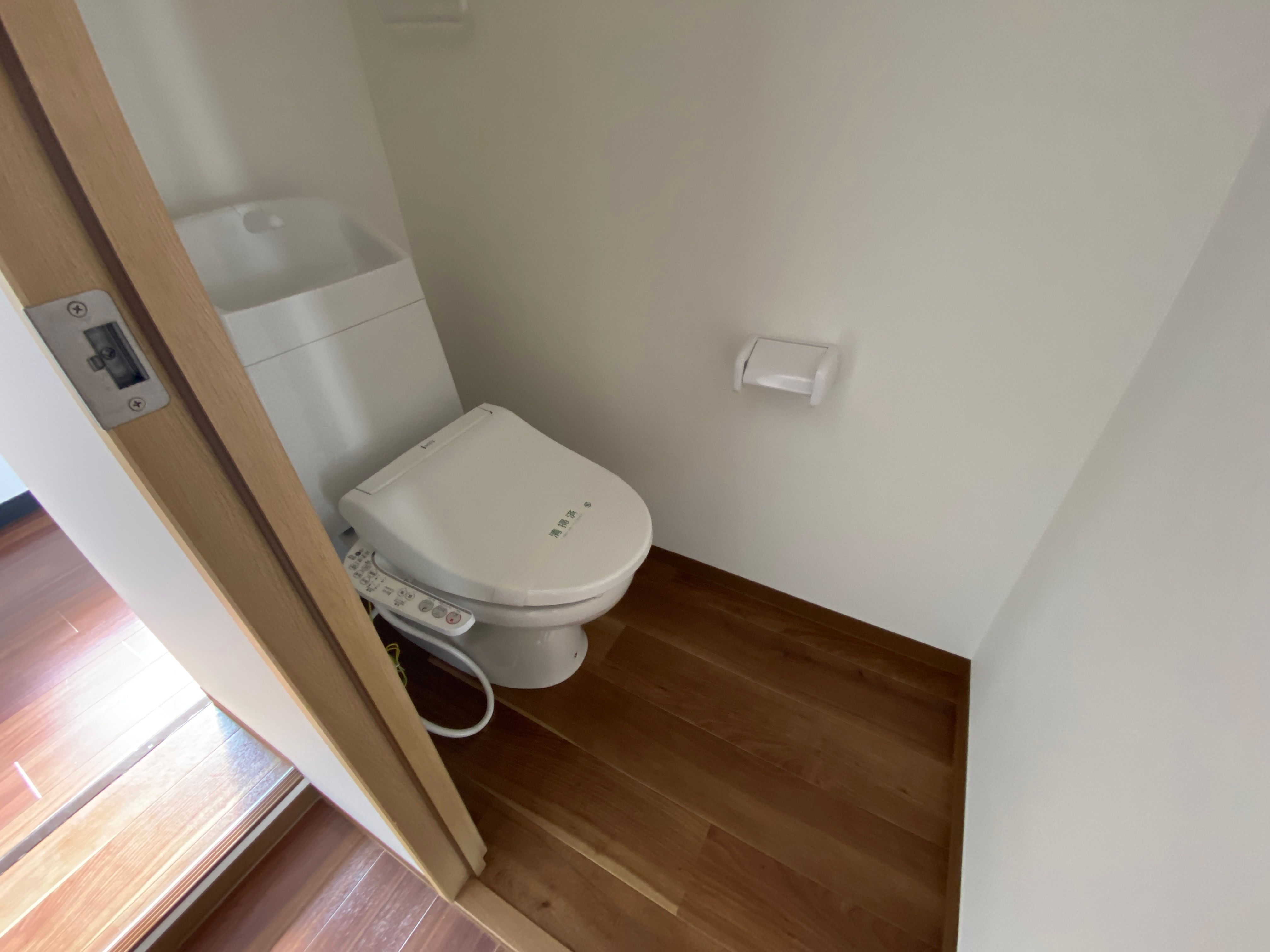 賃貸マンションに新しく設けたトイレ